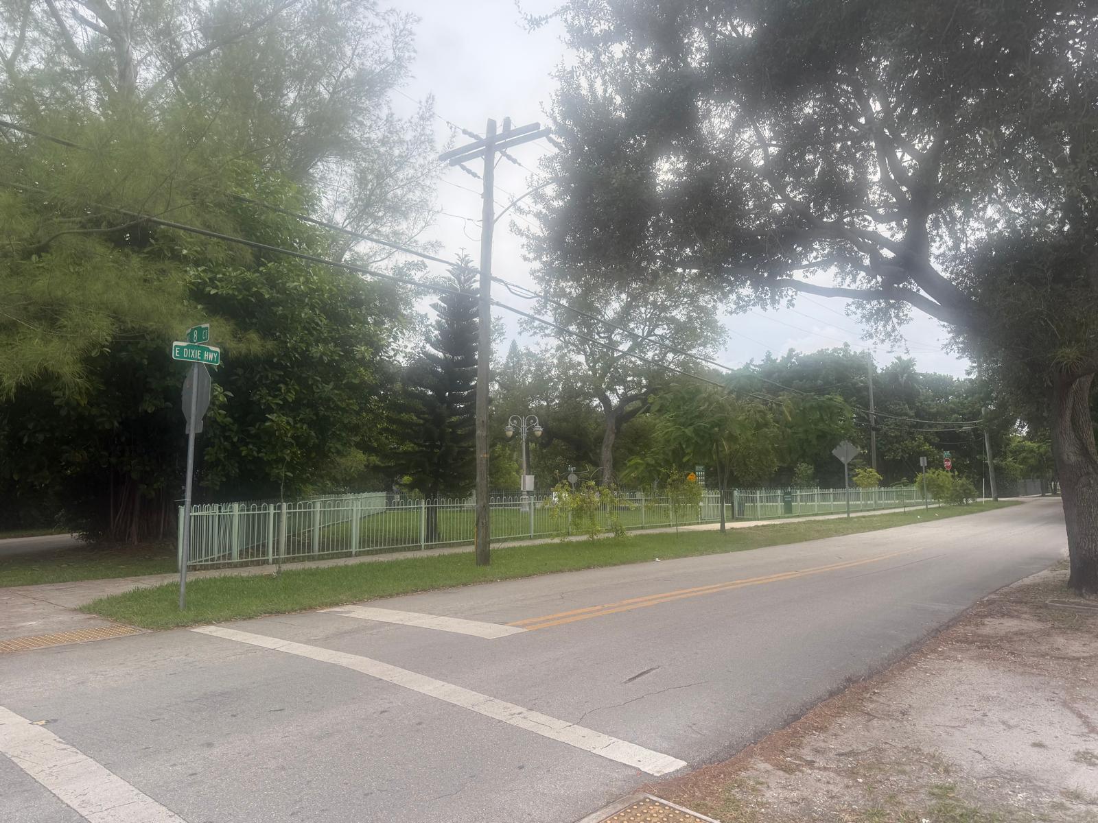 Overview of Mini Park in Shorecrest 33138
